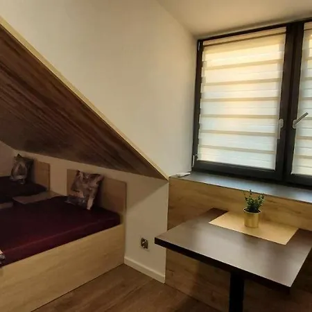 Noclegi W Dawnej Lazni Zarki Esterno foto